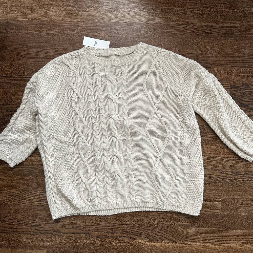 Urban Outfitters Cream Cable Knit Sweater – Made in Italy – Size M, NWT